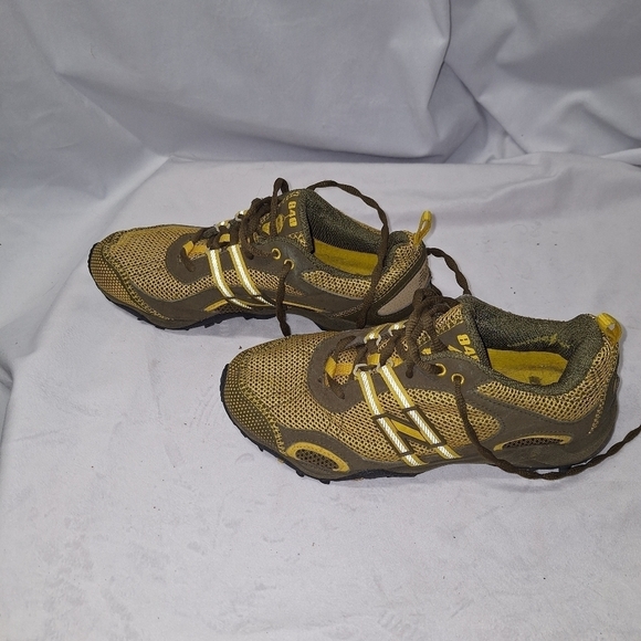 New balance women's sneakers size 7 1/2 - Picture 4 of 7